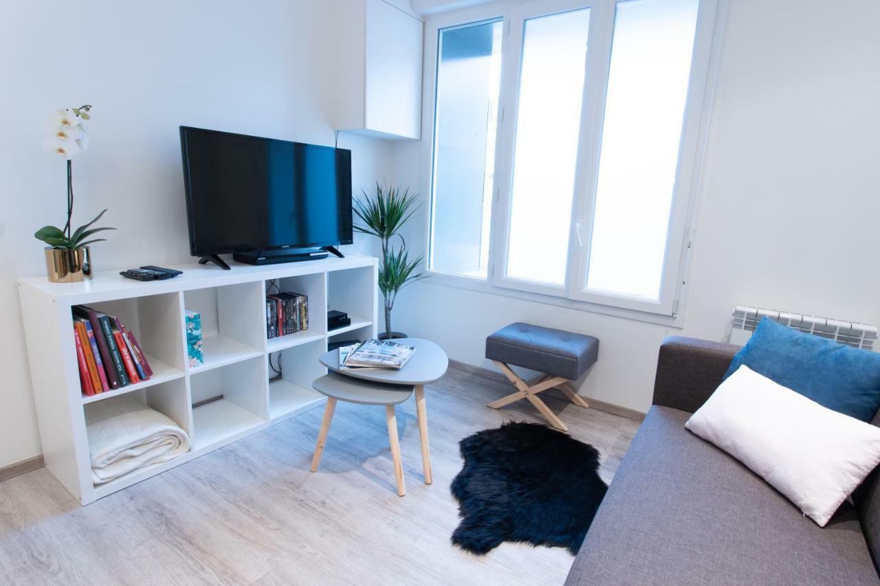 Appartement Au Pied De La Cathedrale Reims Dış mekan fotoğraf