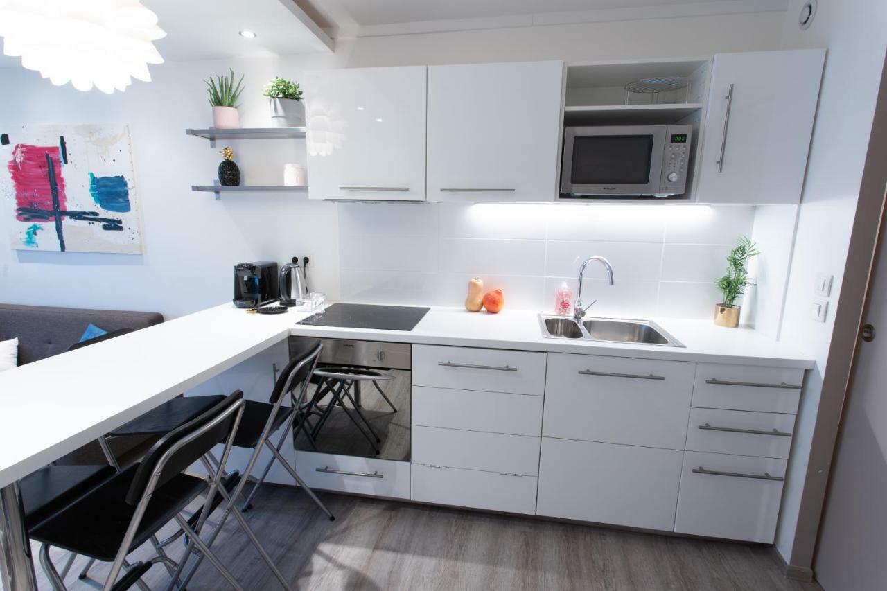 Appartement Au Pied De La Cathedrale Reims Dış mekan fotoğraf